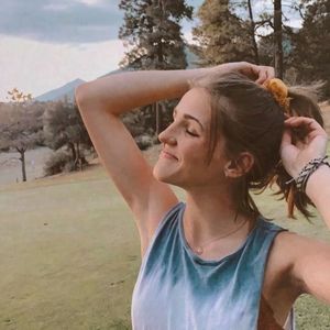 Meet your Posher, Emma